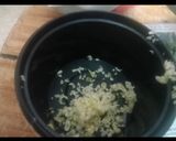 A picture of step 2 of Gobhi matar ki sabji.