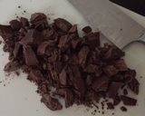 Foto langkah ke 2 dari resep 25. Classic Choco Muffin.