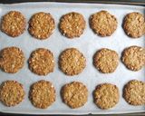 A picture of step 5 of Peanut Butter & Oats Cookies.