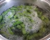 A picture of step 2 of Salted Boiled Edamame.