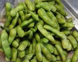 A picture of step 3 of Salted Boiled Edamame.