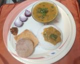 कुळीथ पिठलं आणि भात (Kulith Pithale Recipe In Marathi) रेसिपी स्टेप 5 फोटो 