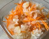 A picture of step 6 of Chilled White Fungus Salad.