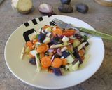 Foto del paso 3 de la receta Ensalada multicolor fácil