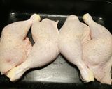 A picture of step 1 of Crispy chicken with sautéed potatoes and porcini mushrooms.