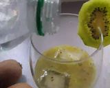 A picture of step 3 of Kiwi Shot.
