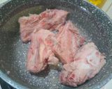 Foto langkah ke 1 dari resep Kuah Bakso Sapi Gurih.