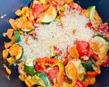 A picture of step 6 of Zucchini with rice and other vegetables in a multicooker.