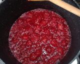 Málnás fehércsokis torta recept fázis 2 fotója