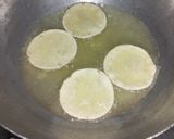 A picture of step 8 of Homemade papri.