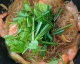 รูปขั้นตอนการทำที่ 2 ของ กุ้งอบวุ้นเส้นอย่างง่ายๆ