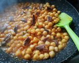 Foto del paso 2 de la receta Garbanzos con anchoas al pimentón