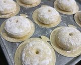 Foto langkah ke 10 dari resep Donat Sourdough.