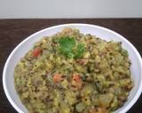 Sprouted ragi masala khichdi
