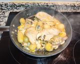 Foto del paso 8 de la receta Revuelto de huevos, patatas con pechugas
