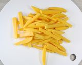 A picture of step 1 of Better Than McDonald's! Delicious French Fries.