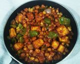 A picture of step 8 of Chana Chilli Paneer.
