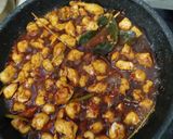 Foto langkah ke 2 dari resep Krengsengan Ayam Pedas Manis.