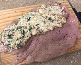 Foto del paso 3 de la receta: Pechuga de pollo con jamón y queso