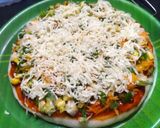 A picture of step 4 of Green onion pizza.