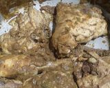 A picture of step 4 of Bohri chicken.