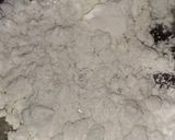 A picture of step 2 of Uppu Kozhukattai.