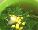 Foto langkah ke 4 dari resep Sayur Bening Bayam Rumahan.