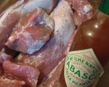 Foto del paso 2 de la receta: Solomillo marinado con salsa Brava