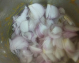 A picture of step 1 of Kanda bhajiya.