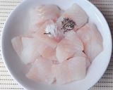 Hình bước làm 1 của món CÁ tẩm bột chiên giòn