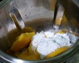 A picture of step 2 of Mango Lassi.