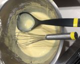 A picture of step 2 of Dorayaki.