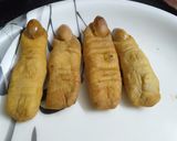 A picture of step 6 of Witch finger cookies.