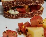 Foto del paso 2 de la receta: PAN De SALVADO, relleno con Tomate y Queso al Orégano🍅