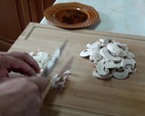 Foto del paso 1 de la receta: Tostas de champiñones
