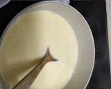 A picture of step 2 of Crema Catalana.