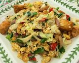 Gambar langkah 4 resipi 👩‍🍳Kobis Goreng Pecah Telur.