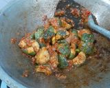 Foto langkah ke 3 dari resep Balado Terong Bulat.