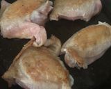 Foto del paso 1 de la receta: Contramuslos de pollo con salsa cremosa de calabaza y queso Skyr