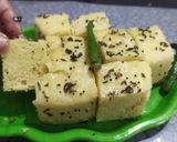 A picture of step 10 of Dhokla/ Moong Dal Dhokla.