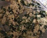 Foto del paso 3 de la receta: Torrejitas de pollo y espinaca