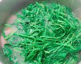 Hình bước làm 5 của món Canh rau muống khoai sọ