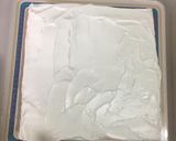 A picture of step 7 of Nutella Bread Cake.