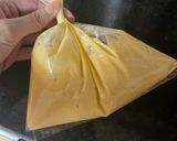 Hình bước làm 1 của món Bánh su kem bằng nồi chiên không dầu