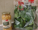 Foto del paso 2 de la receta: Espinacas con garbanzos