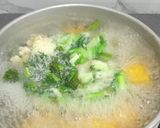 Foto langkah ke 2 dari resep Sup jagung brokoli.