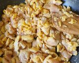 Kínai chilis csirke pirított tésztával 🥡 recept fázis 4 fotója