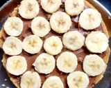 A picture of step 4 of Banana Nutella tart.