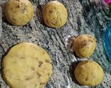 A picture of step 5 of Chocolate chips cookies.