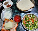 A picture of step 2 of Pizza.